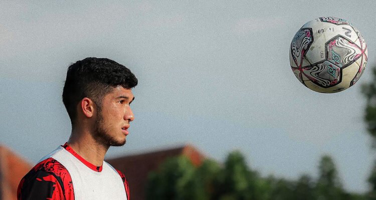 Persik Kediri Brasil