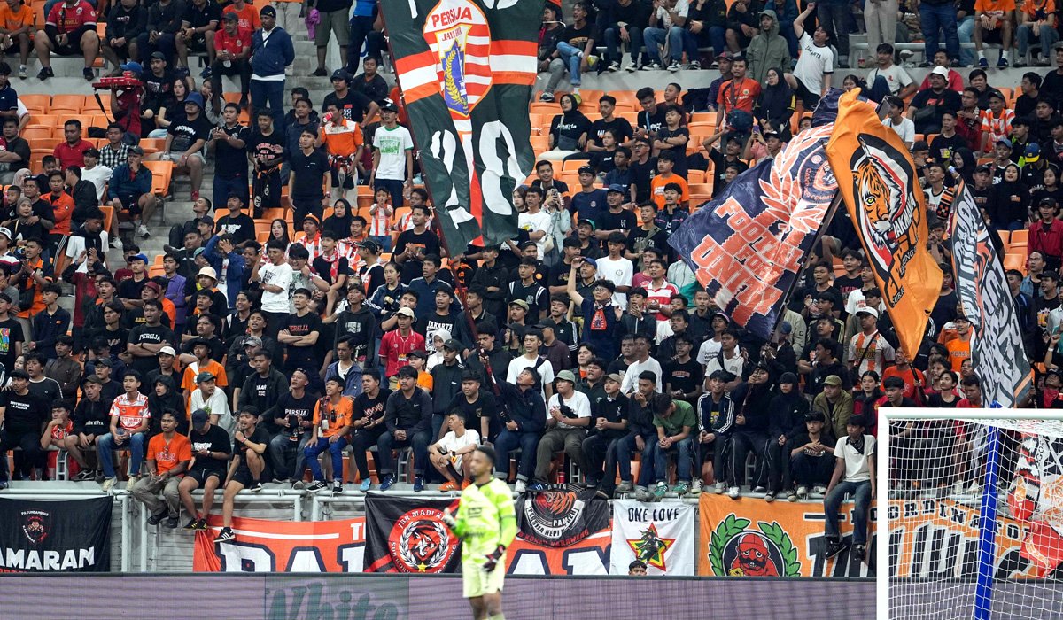 sanksi persija sepatu