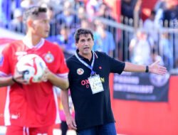 Semen Padang Kalah Lagi, Nasib Eduardo Almeida di Ujung Tanduk, Bernardo Tavares segera Merapat?