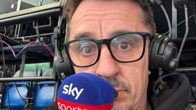 gary neville manchester united