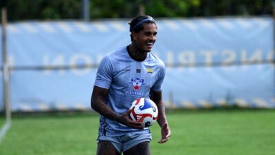 Ramon Tanque Kembali Panen Kritikan dari Bobotoh Persib, Bojan Hodak Tetap Beri Pembelaan