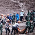 marinir longsor cisarua bandung barat