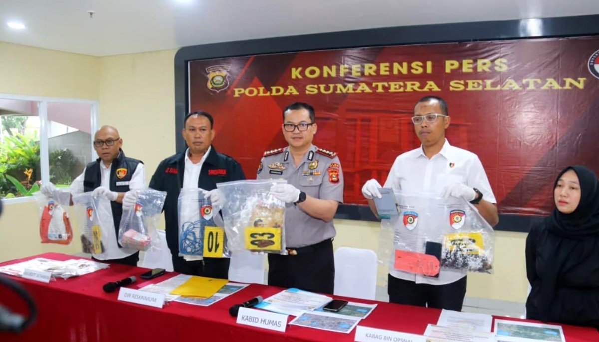 pensiunan guru palembang