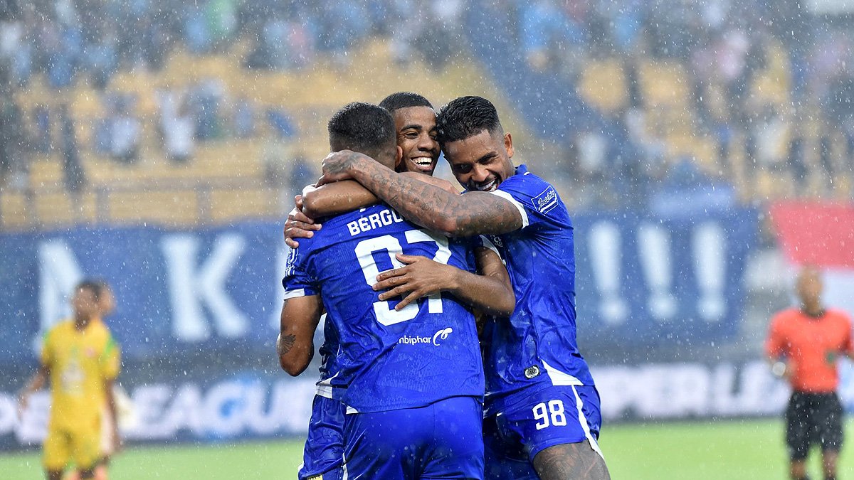 Streaming Persib vs PSBS Biak