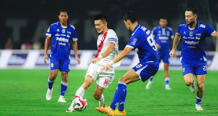 Streaming Persis Solo vs Persib Bandung